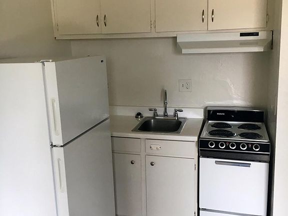 4th image of 8591 Mellmanor Dr APT 9
