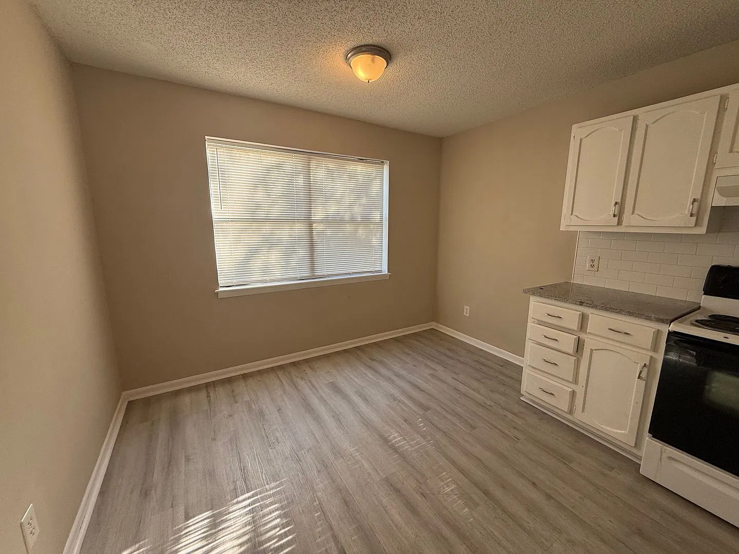 1411 Ascent Trail NW — Photo 3