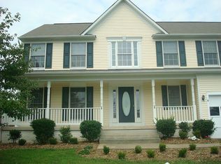 4 Oxen Ct, Stafford, VA 22554