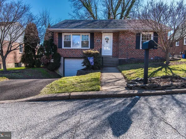 404 Maple Ave, Philadelphia, PA 19116