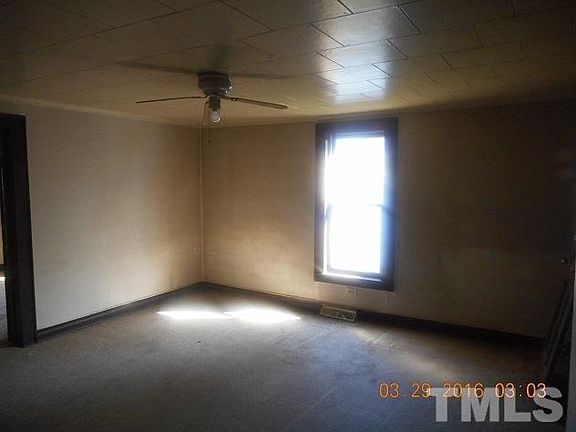 5th image of 113 S Briggs Ave