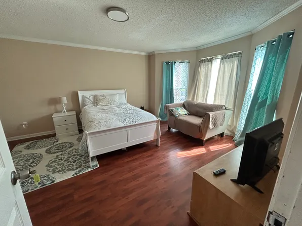 1529 Castle Downs Cv, Lithonia, GA