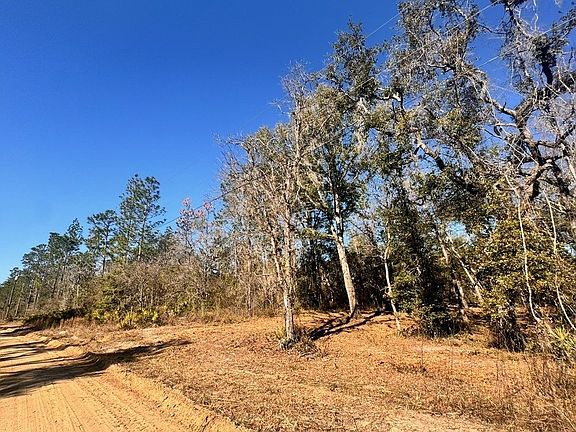 3rd image of 0 NE River Park Rd Lot 9