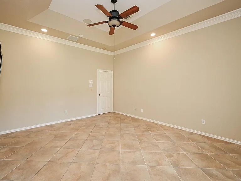 7431 Baldwin Xing — Photo 20