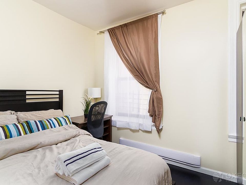 2nd image of 119 Lexington Ave #3R