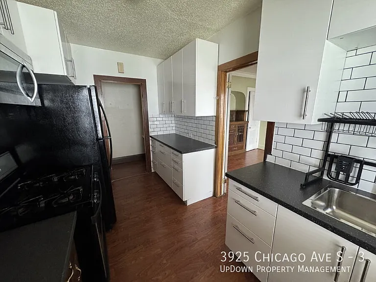 3925 Chicago Ave #3 — Photo 8