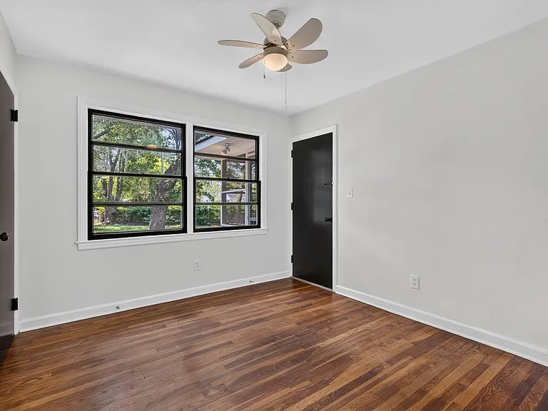 137 Brandywine Rd — Photo 34