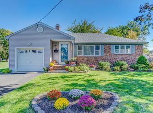 28 Washington Ave, Middlesex, NJ 08846