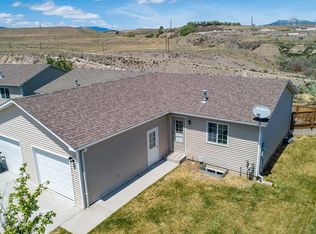 1211 Blue Water Ct, Cody, WY 82414