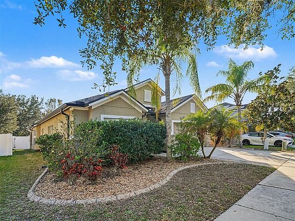 4th image of 11409 Flora Springs Dr