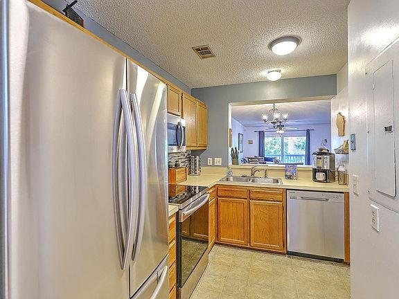 5th image of 8483 Yadkin Cir APT G