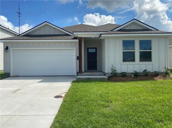 315 Holmes Blvd, Gretna, LA 70056