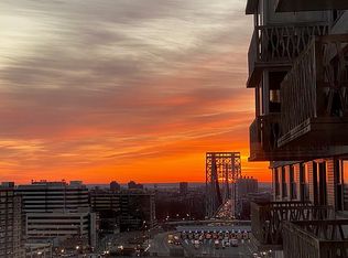 2100 Linwood Ave APT 17P, Fort Lee, NJ 07024