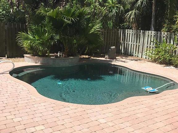 4th image of 129 Ocean Garden Ln