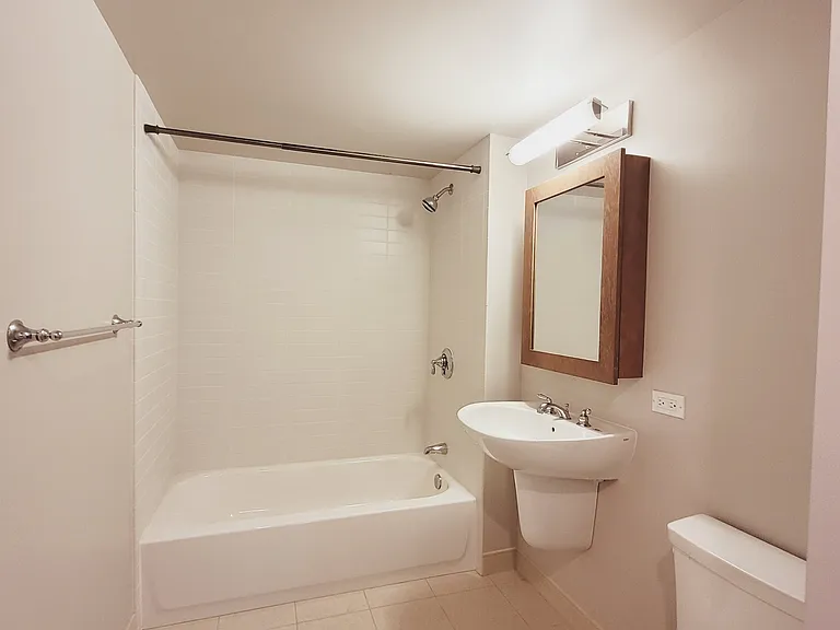 1009 Kapiolani Blvd #2801-1 — Photo 14