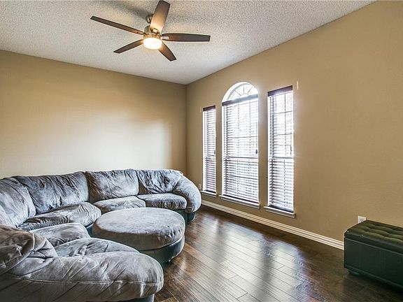 5th image of 1516 Alamosa Dr