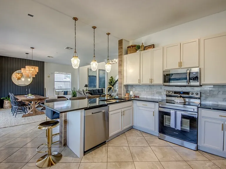 2731 Blue Cypress Lake Ct — Photo 1