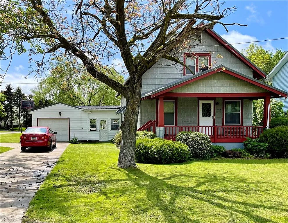 2114 Saltsman Rd photo 1