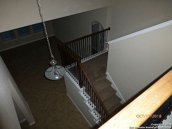 5th image of 222 Norwood Ct