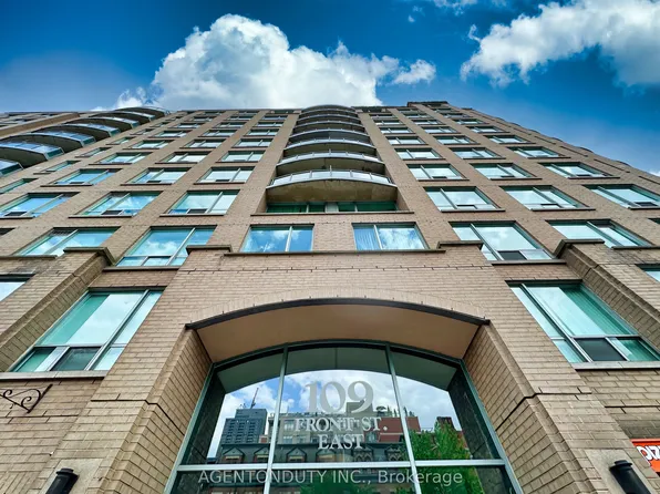 109 Front St E #613, Toronto, ON M5A 4P7