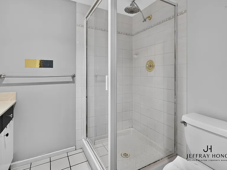 38 Leopold Pl #901 — Photo 23