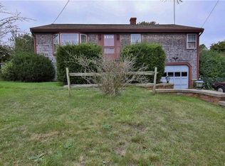 56 Norseman Dr, Portsmouth, RI 02871