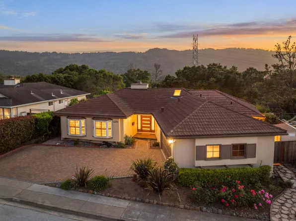 1251 Laurel Hill Dr, San Mateo, CA 94402