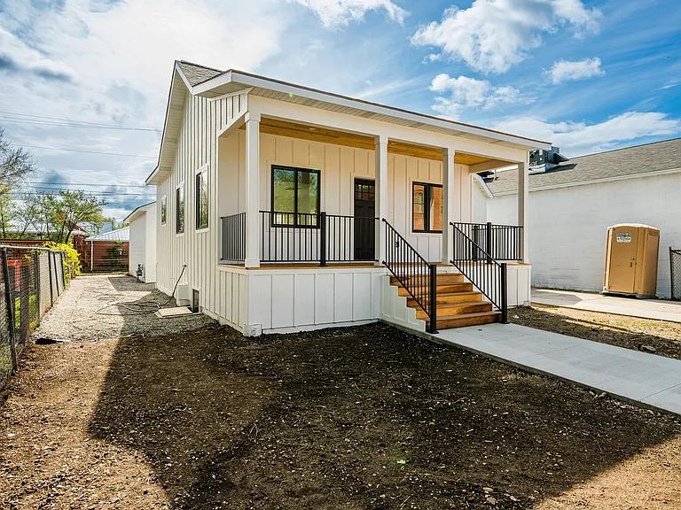 519 N Gould St — Photo 26