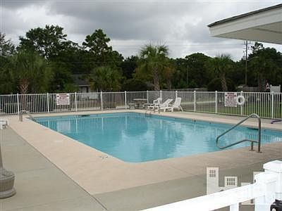 2nd image of 609 Spencer Farlow Drive #10