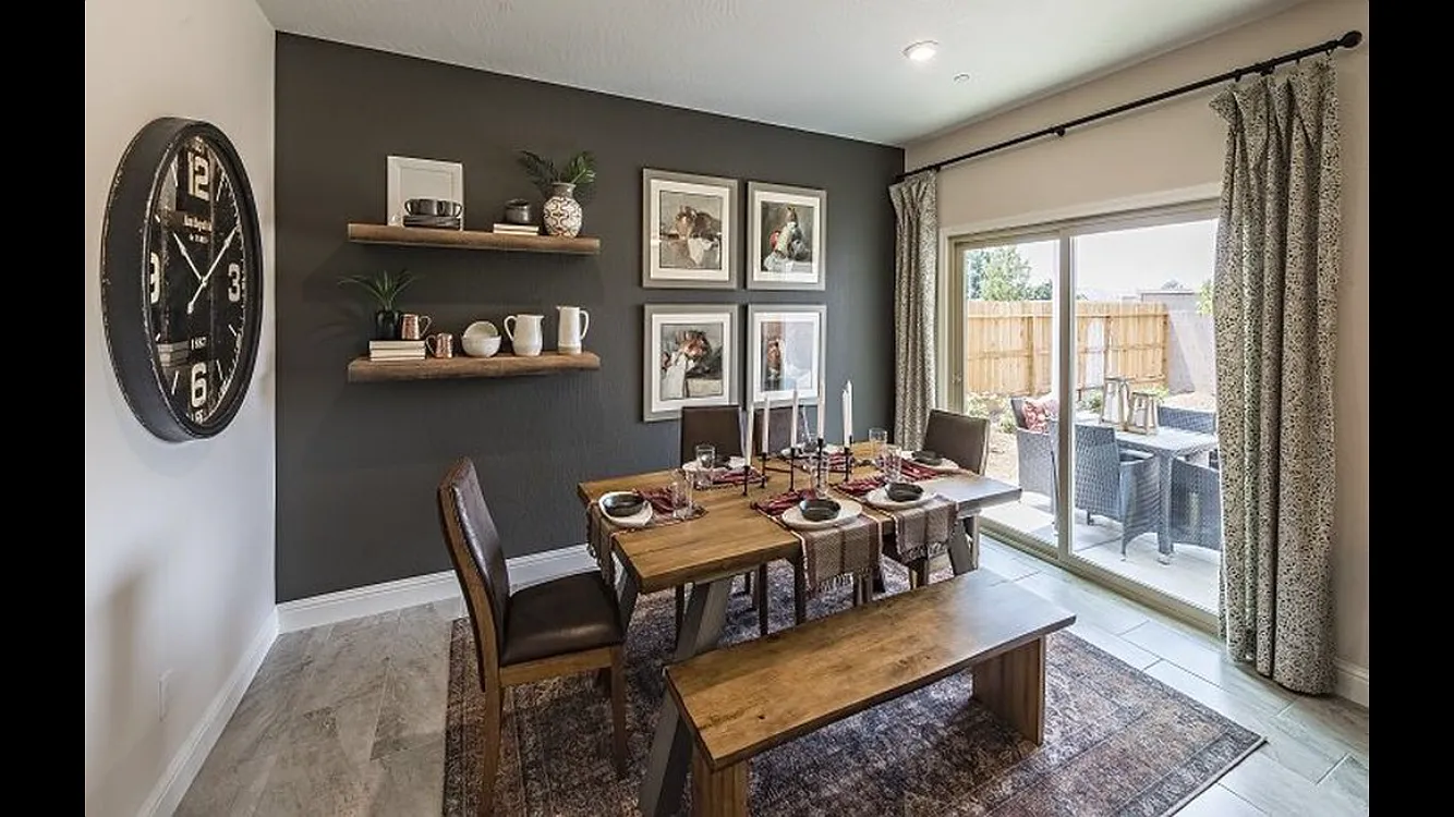 3 bed, 1787 sqft, $2,450 — Photo 4