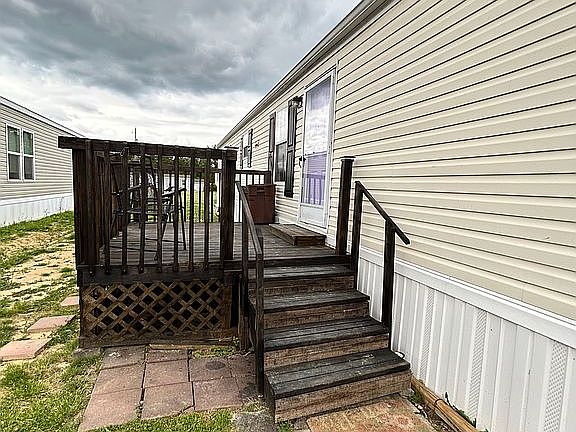 2nd image of 14 Logan Dr