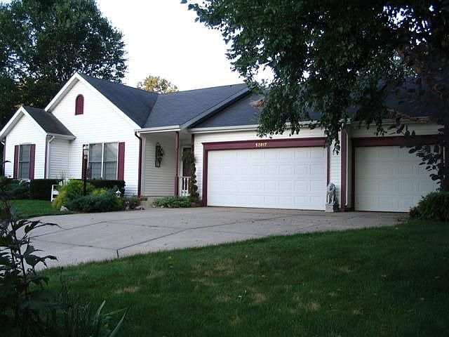 3 bedroom, 2 bath, 3 stall oversized garage