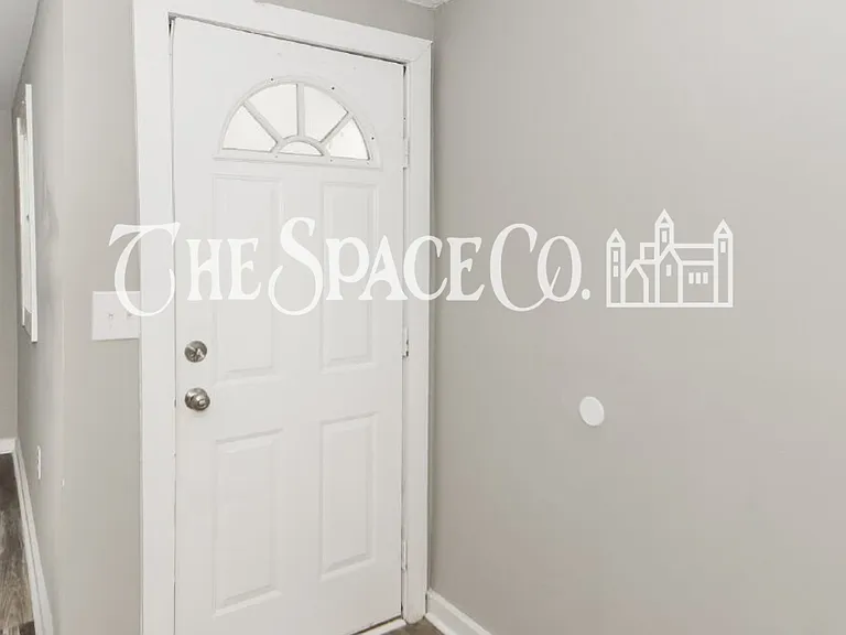 209 Testament Ln — Photo 2