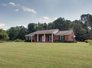 45 Wendover Dr, Rocky Mount, VA 24151