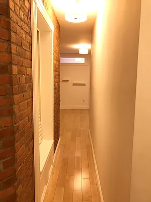 Rented by LJ Sloane Management | media 23