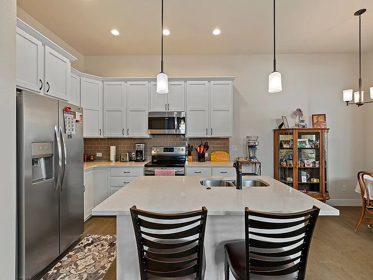 2443 Trio Falls Dr — Photo 8