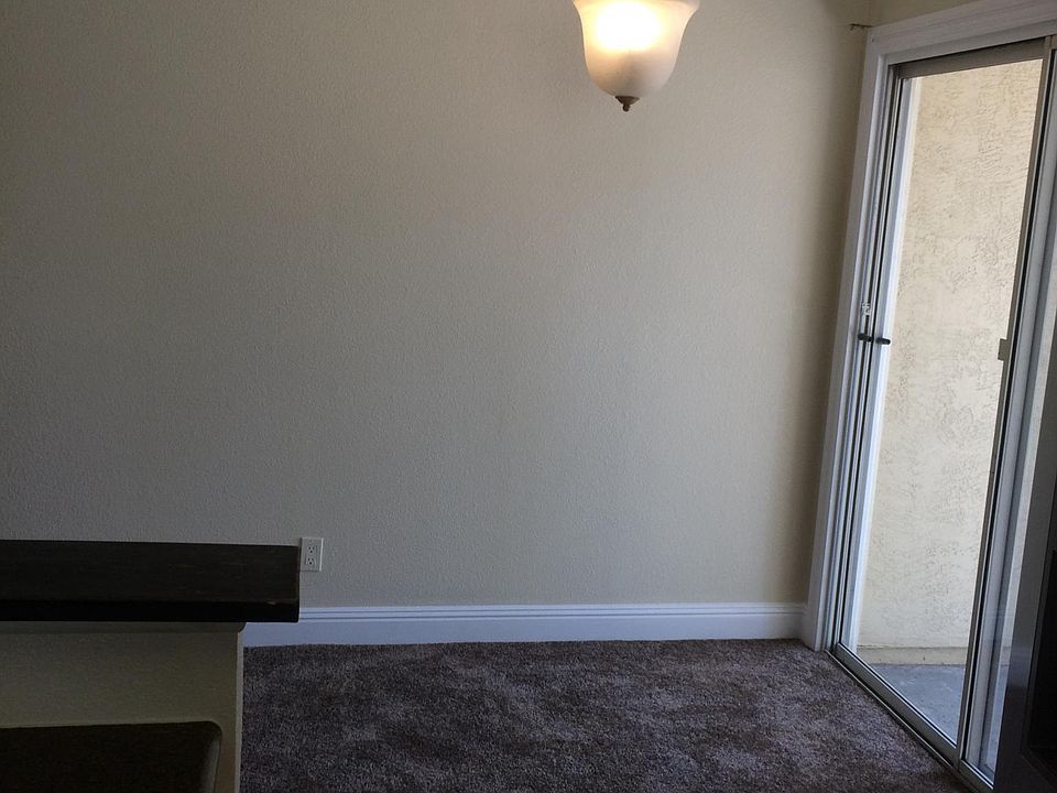 dining area next to patio