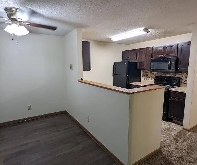 4370 Maricopa Dr #207 — Photo 1