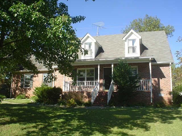 1st image of 126 Hermitage Dr