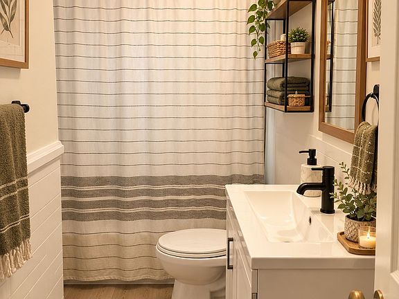 4th image of 1094 College St #17