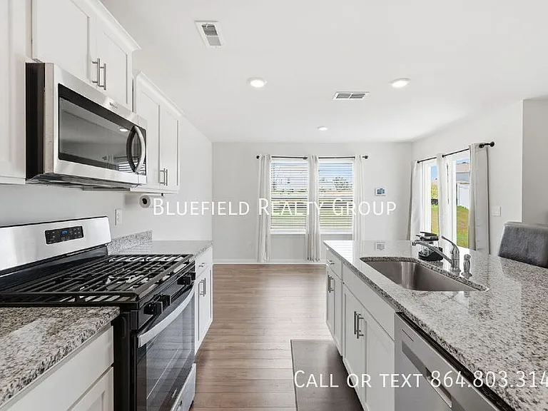 1313 Duffers Ln — Photo 14