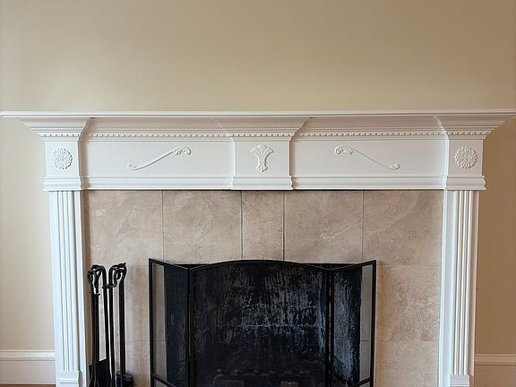 4th image of 1317 Hopkins St