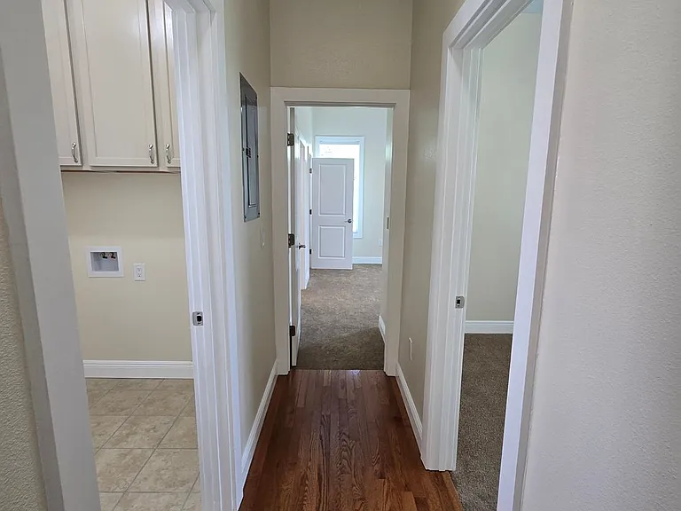 1818 Elvin Dr #B — Photo 14