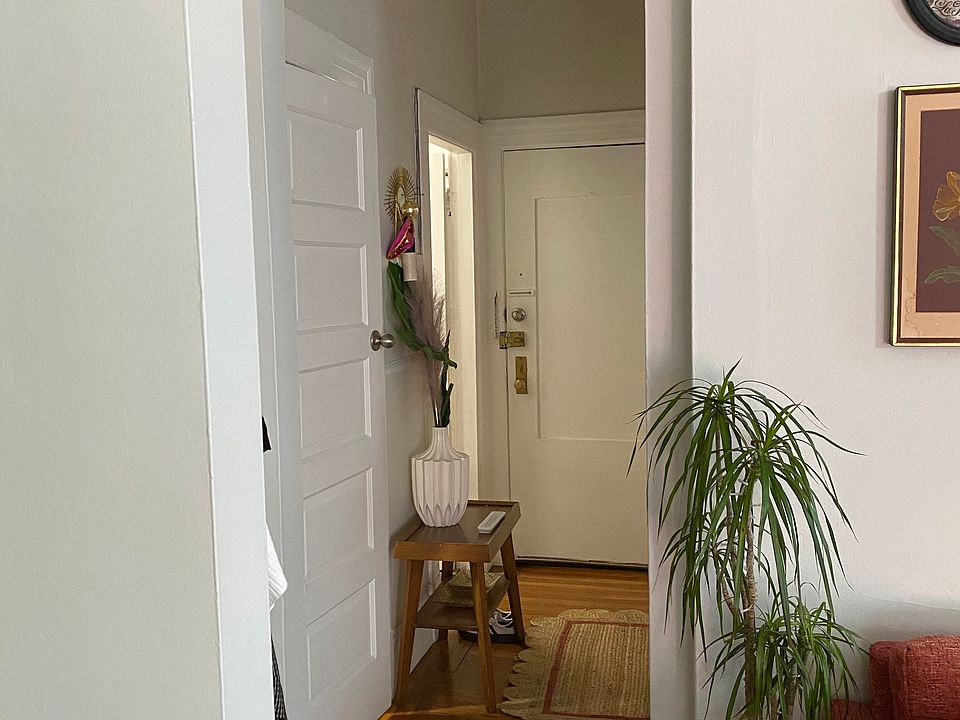 1st image of 136 Guerrero St APT 304