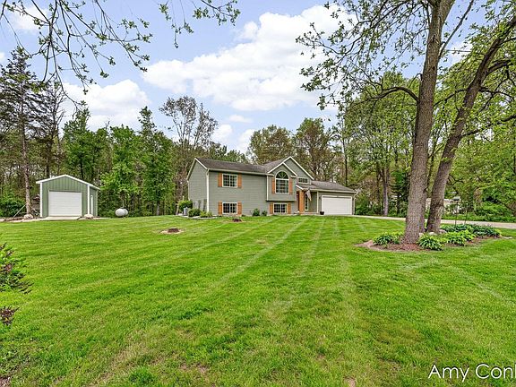 4th image of 1214 Delaney Dr