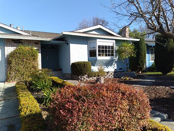 2nd image of 6184 Ansdell Way