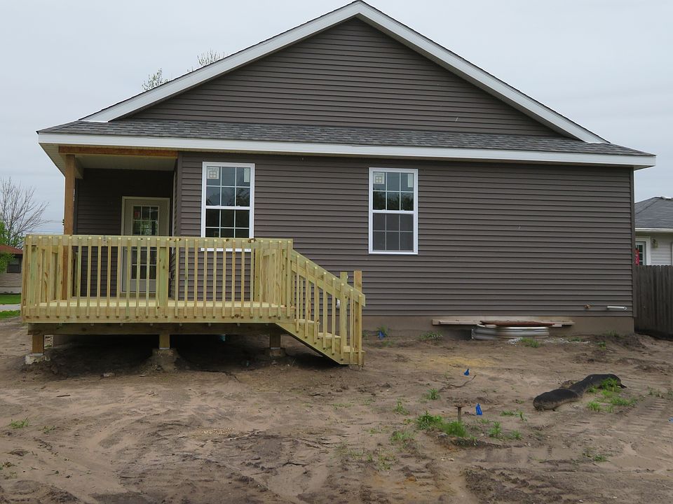 2nd image of 9337 Farmer Dr