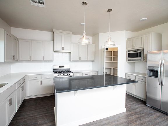Spacious Kitchen