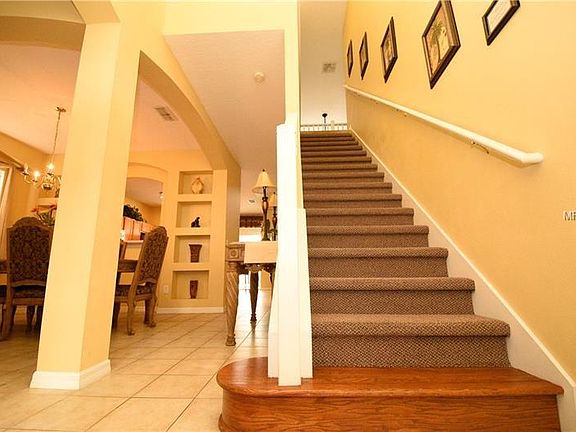 5th image of 462 Paloma Dr
