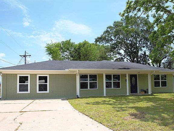 2nd image of 355 Norwalk Ln
